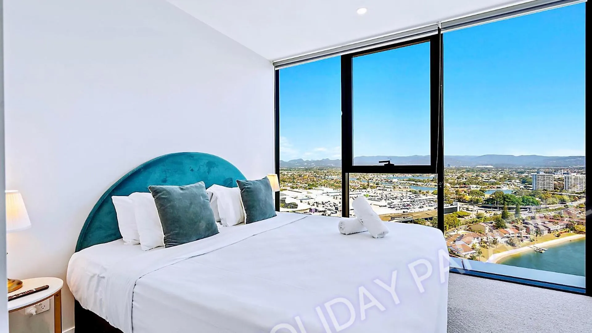 Luxury S Casino Residences Broadbeach - Paradise *