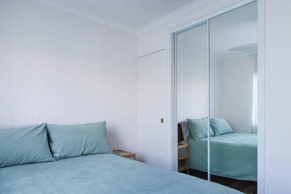Beachside Palm Luxury - 2 Bedroom Διαμέρισμα *