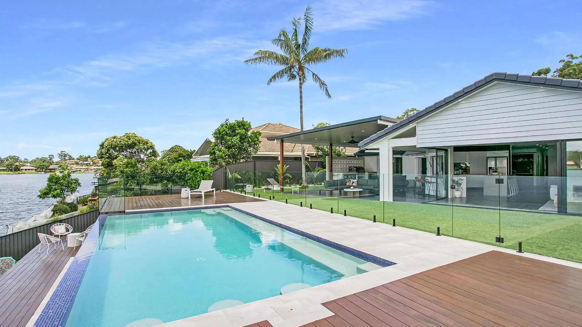 Waterfront Retreat With Infinity Pool & Canal Views