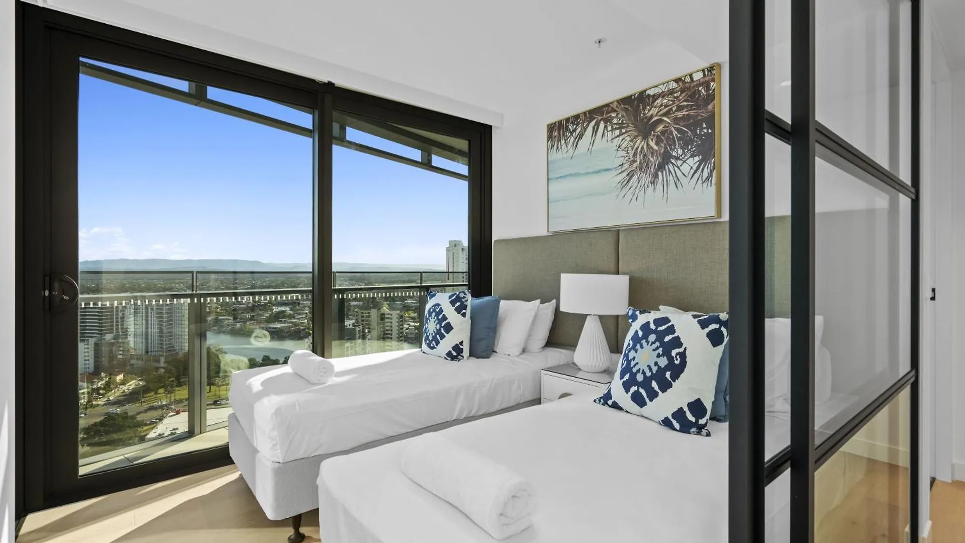Luxury Units At The Jewel Residences - Q