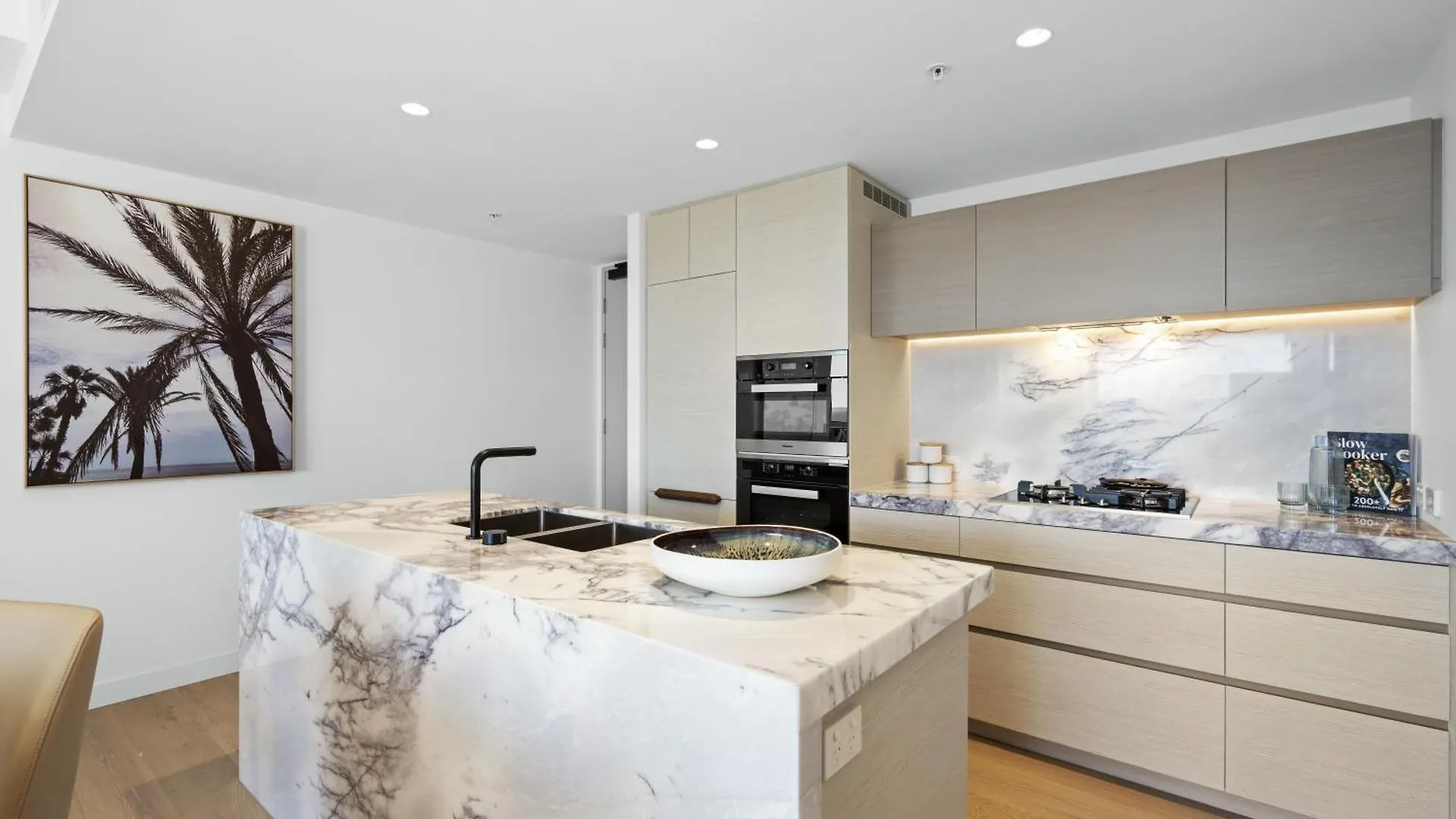 Luxury Units At The Jewel Residences - Q Χρυσή Ακτή