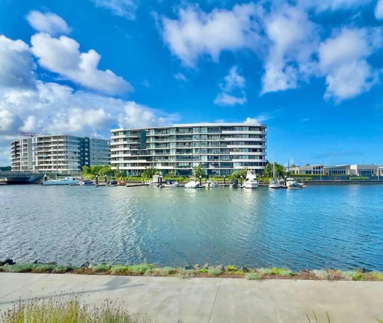 Tranquil Waterside Elegance *