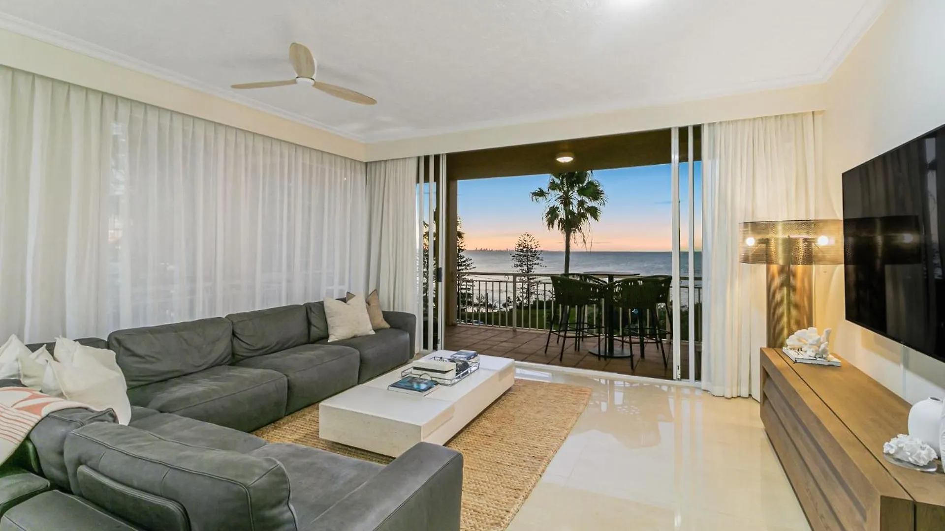 Orion 6 * Gold Coast