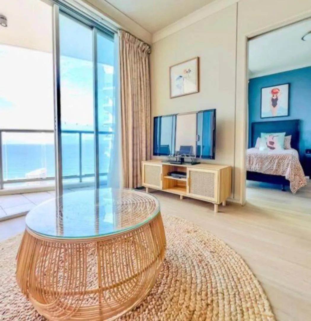 Cloud9 At Chevron Towers Apartment Gold Coast