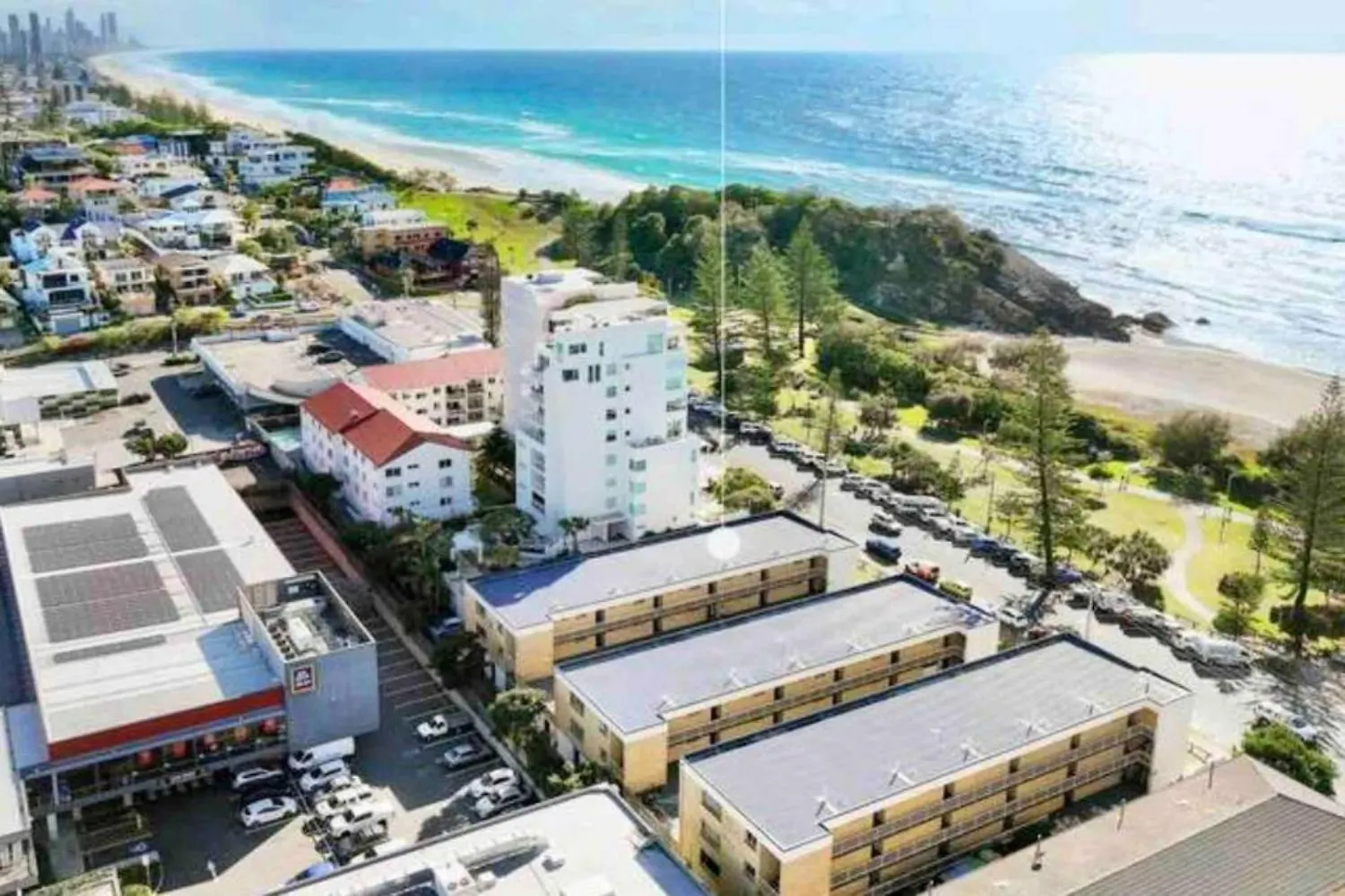 דירה North Burleigh Miami Ocean Escape גולד קוסט