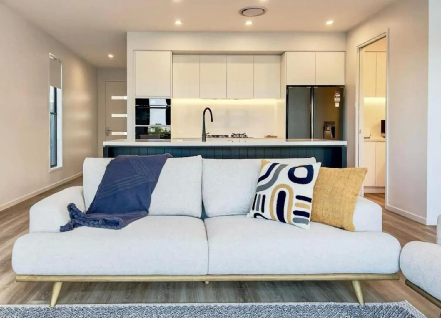Tranquil Waterside Elegance Gold Coast