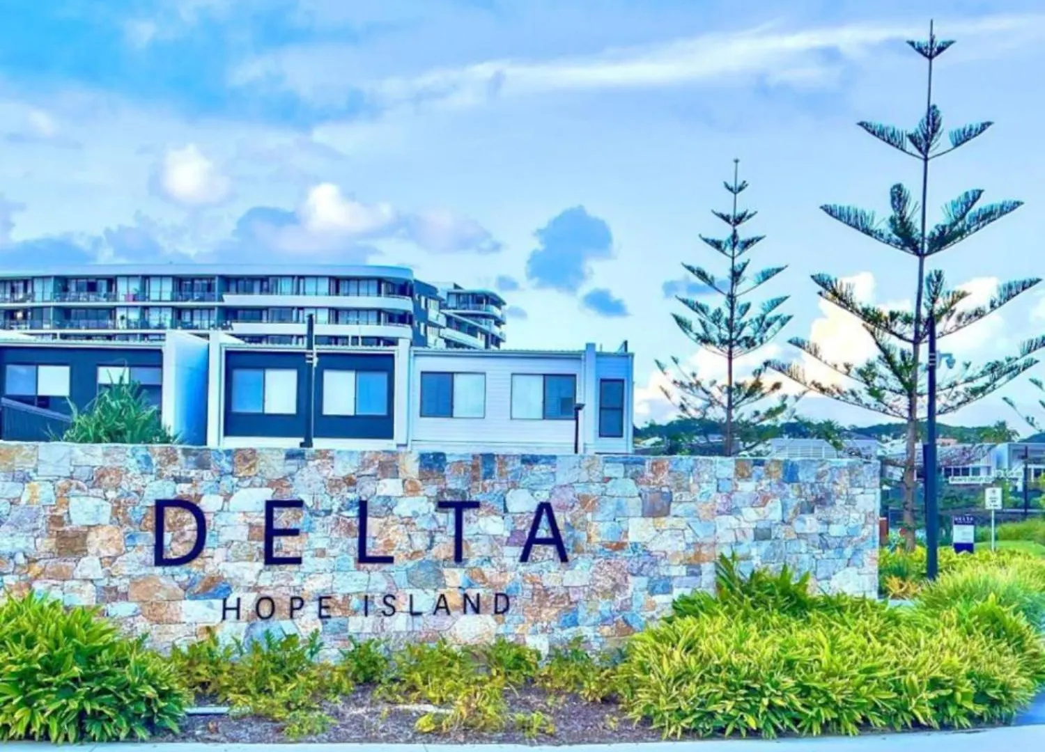Holiday home Tranquil Waterside Elegance Gold Coast