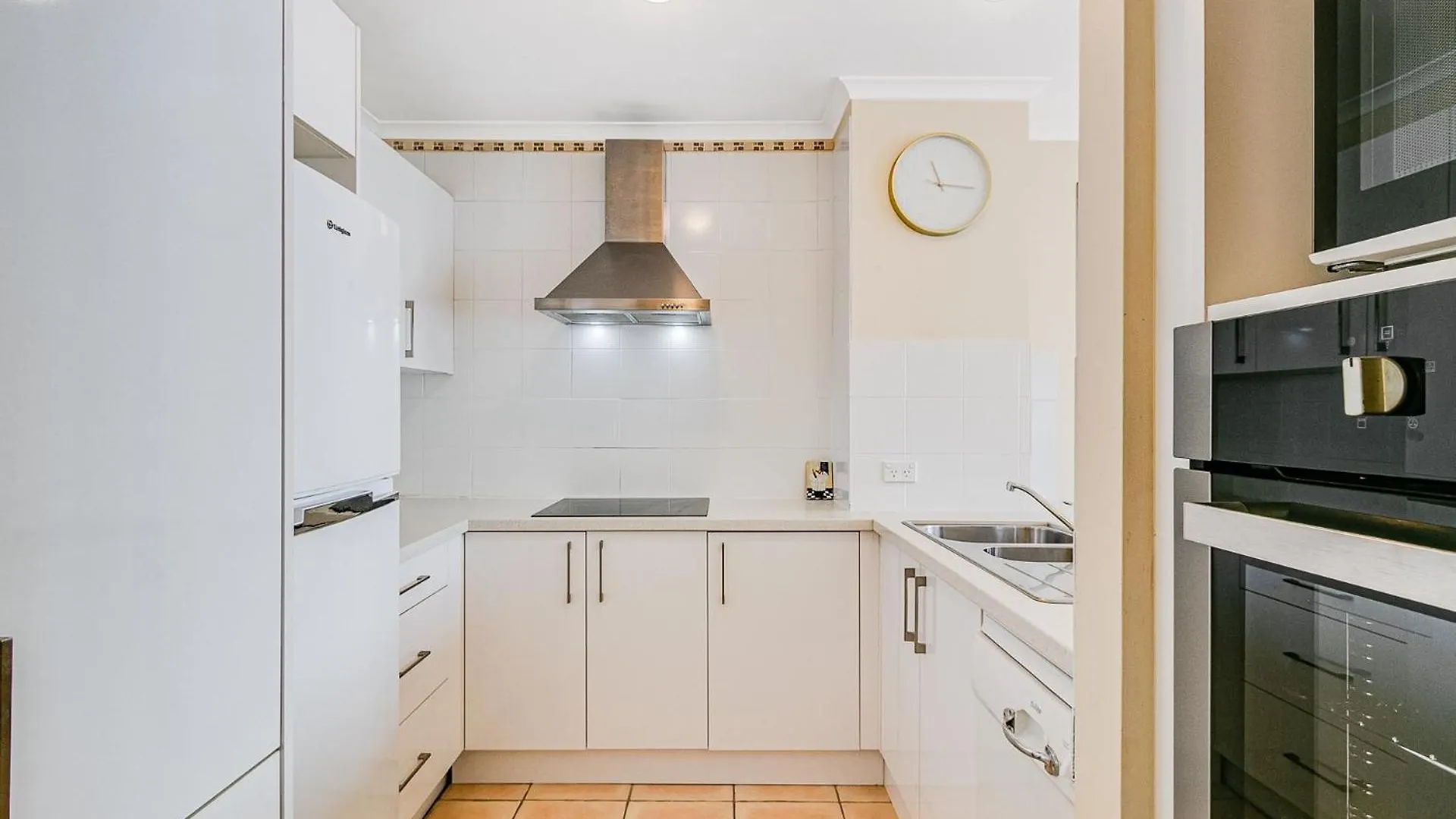 Bay Unit 35 * Gold Coast