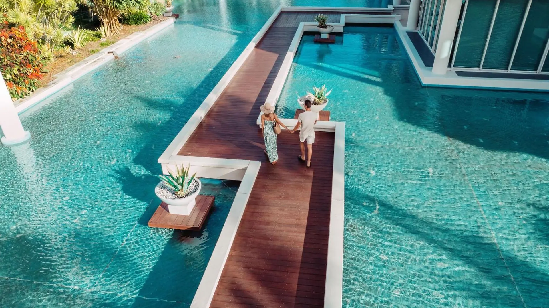Sheraton Grand Mirage 5*