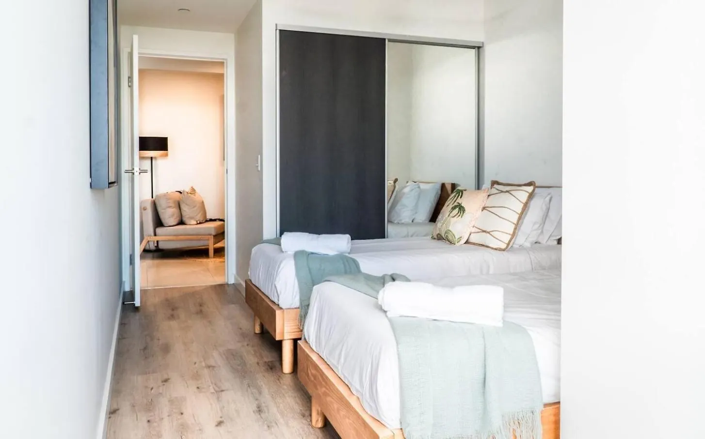 New! Coastal Elegance At Palm Gold Coast