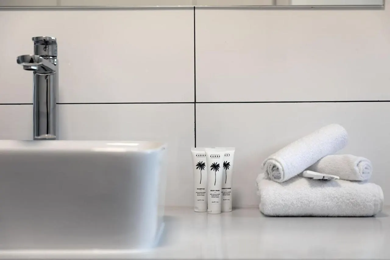 Coastal Comfort - Steps From The Apartment