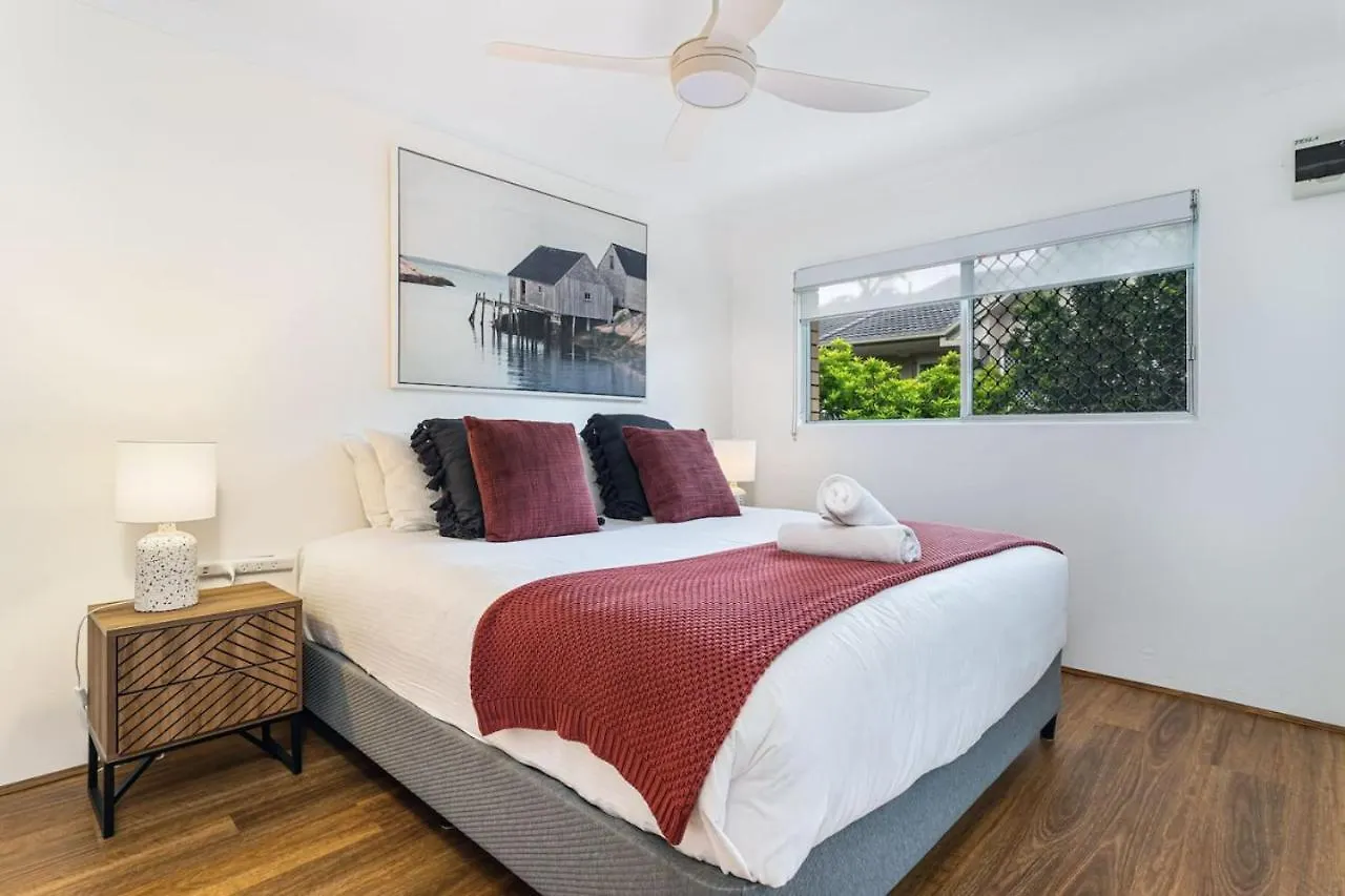 Coastal Comfort - Steps From The Apartment *