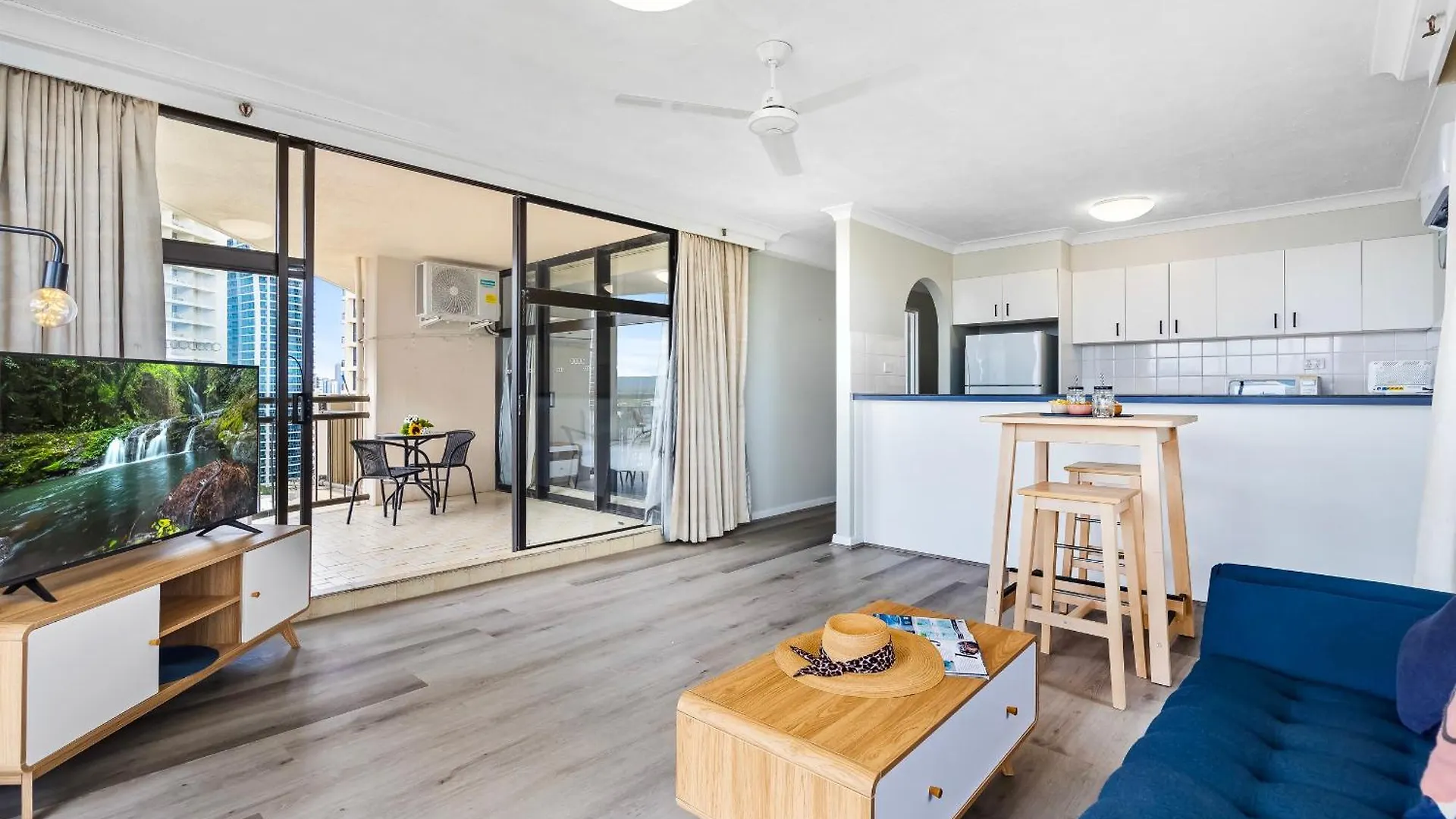 Beachcomber - Official Aparthotel