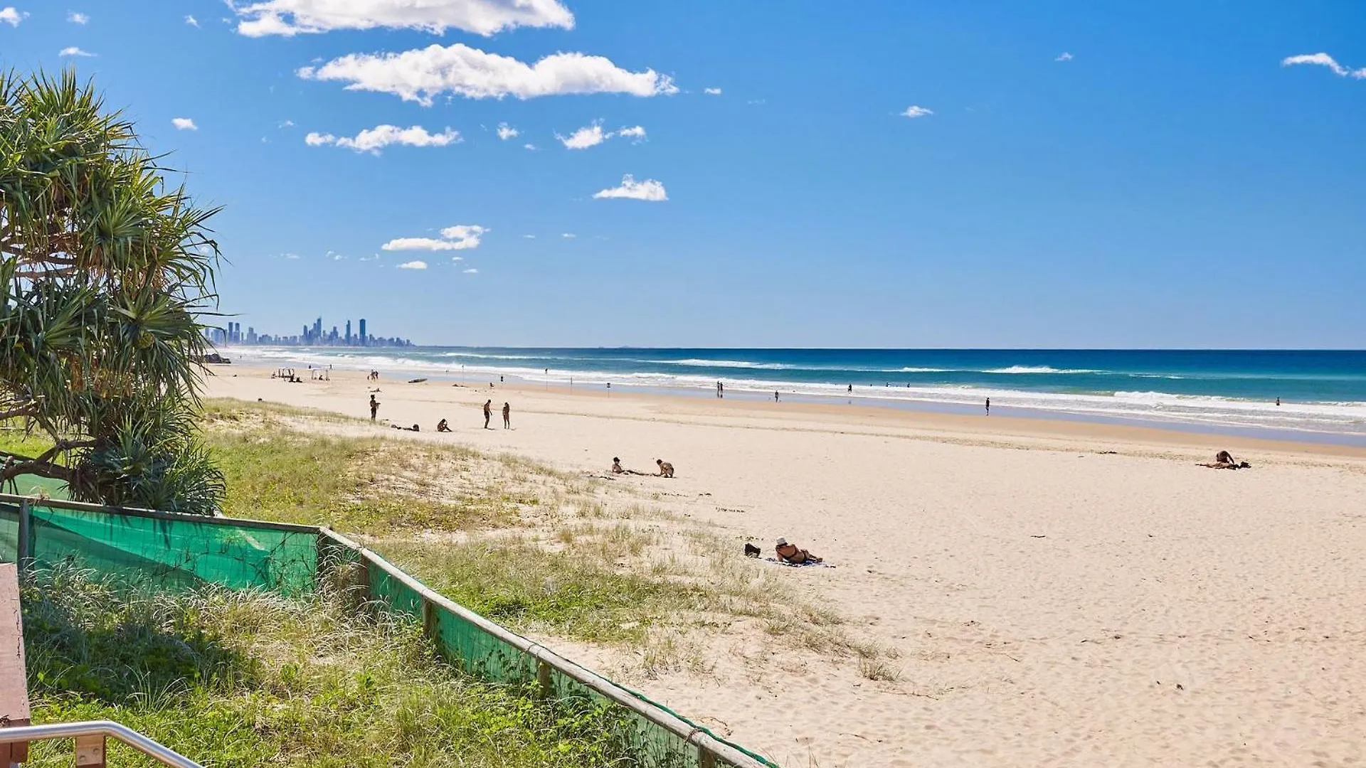 Village 305 Gold Coast
