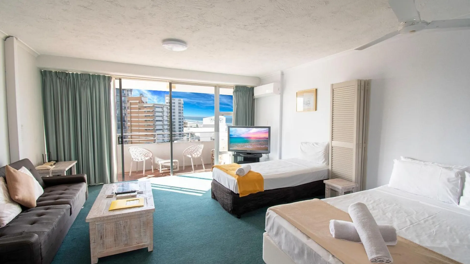 Resort Equinox 3*