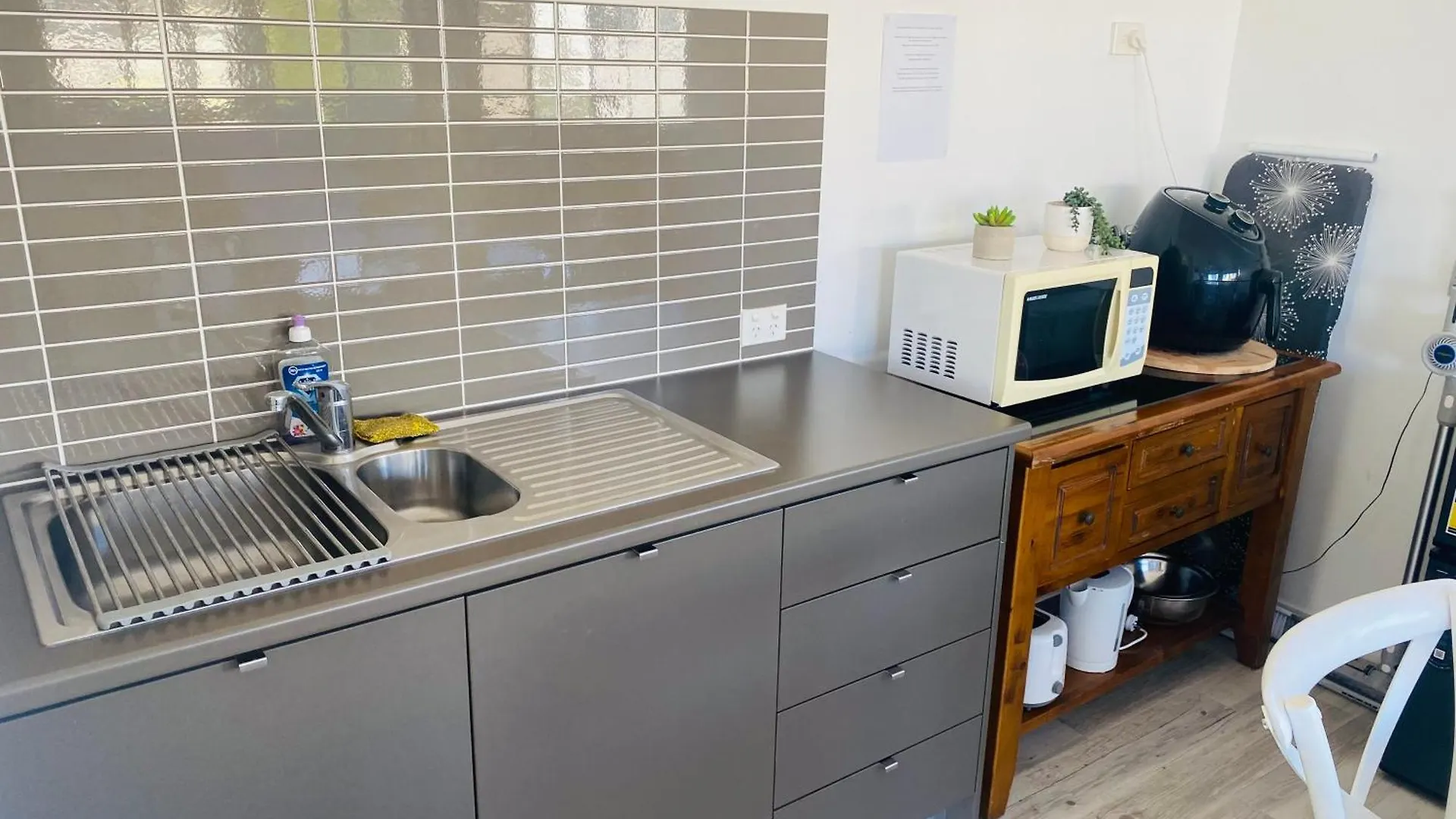 Self Contained - Sleeps 4 דירה גולד קוסט