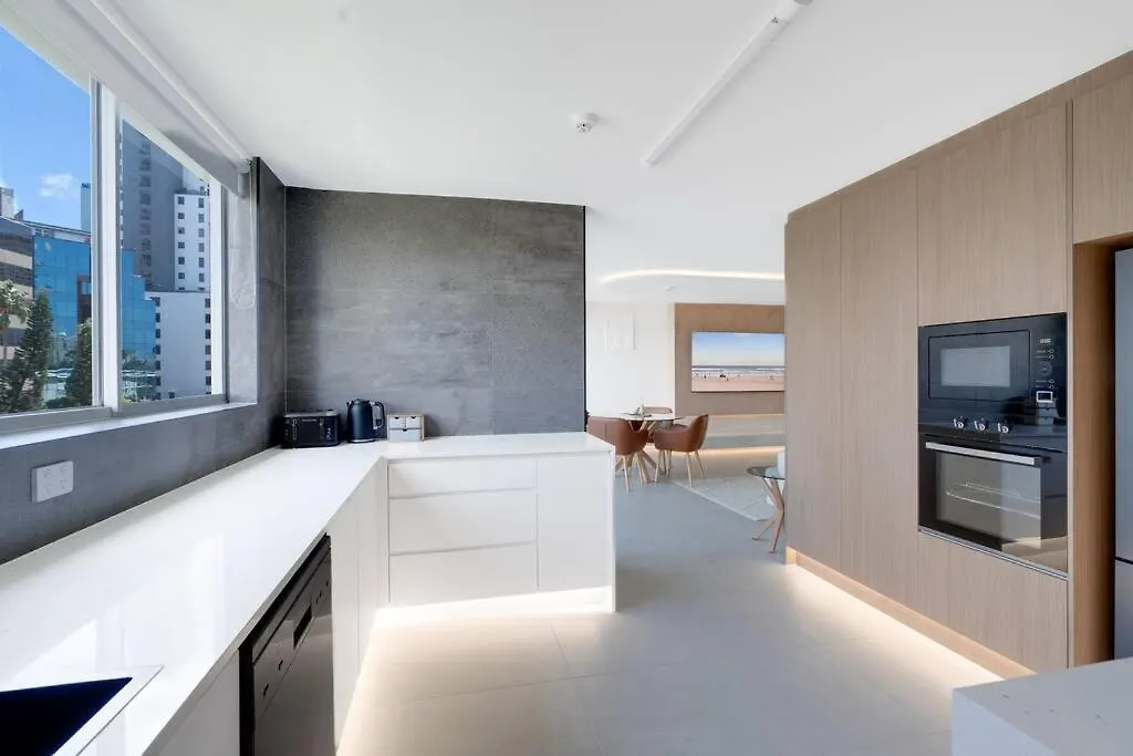2br Modern Surfers Paradise Χρυσή Ακτή