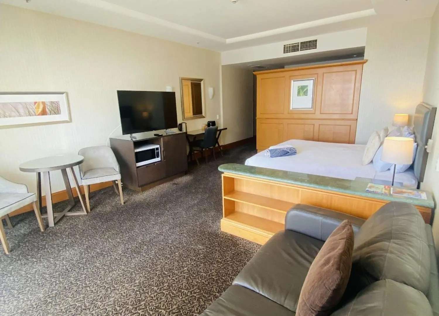 Ocean View Surfers Paradise Apartment Gold Coast
