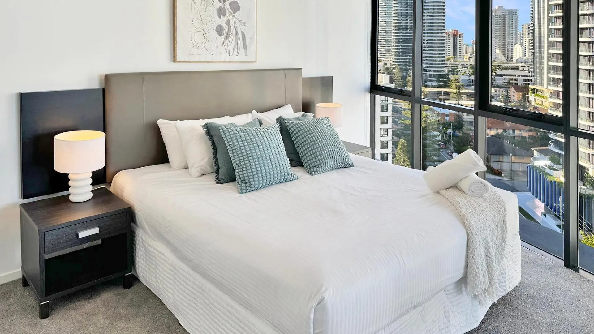 Апартаменты Sierra Grand 15th Floor Ocean Views Parking