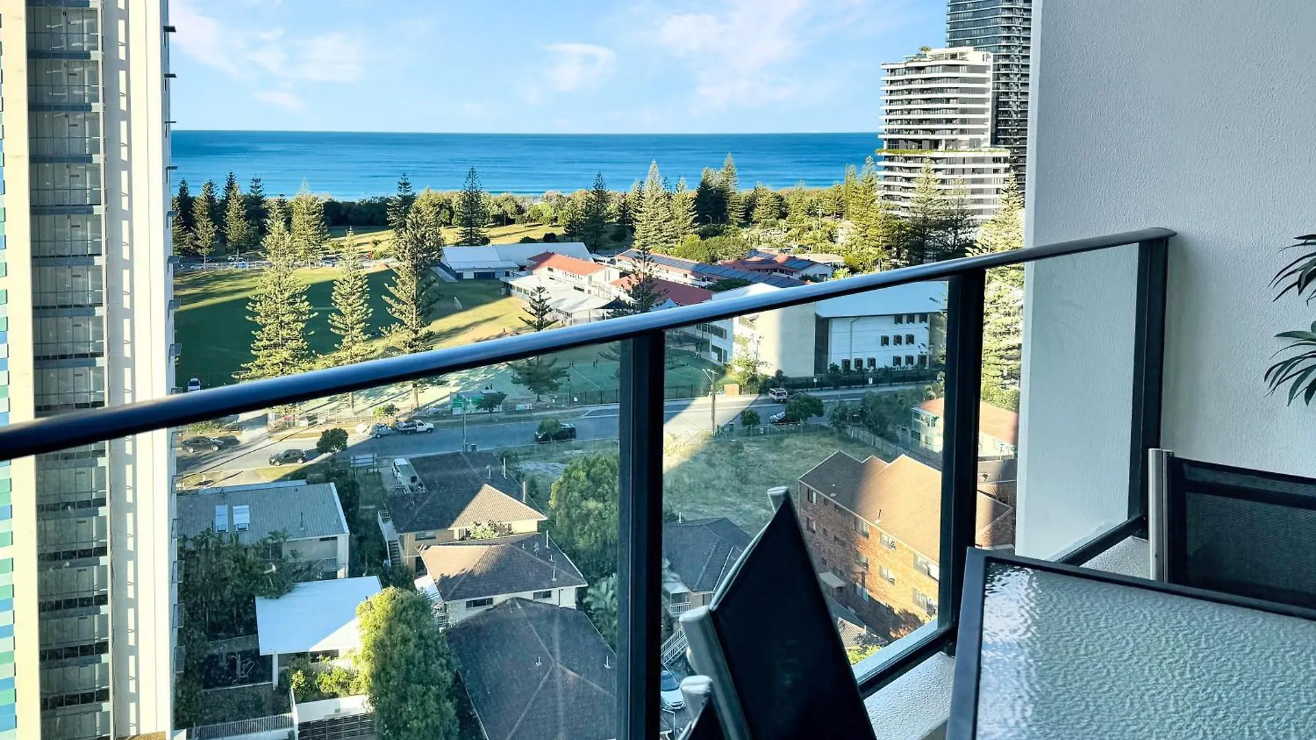 Sierra Grand 15th Floor Ocean Views Parking Апартаменты *