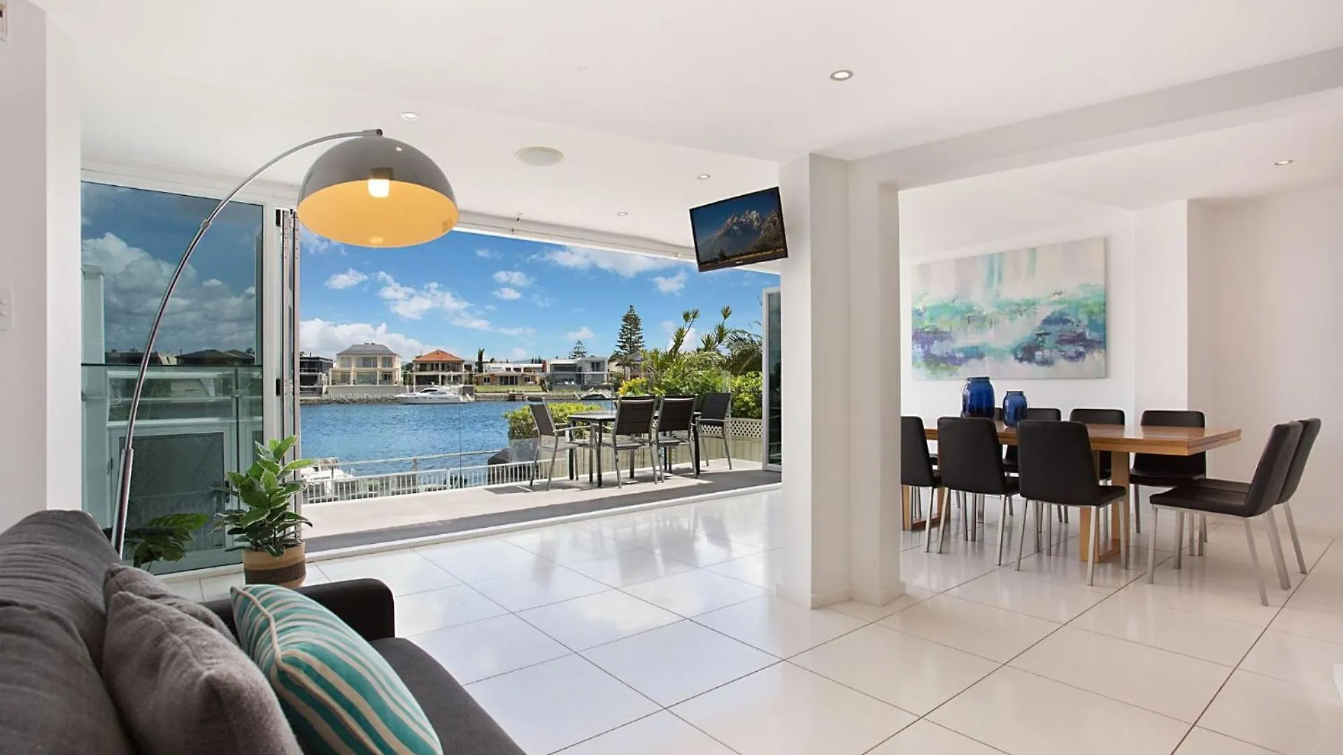 Casa Grande On The Water Gold Coast