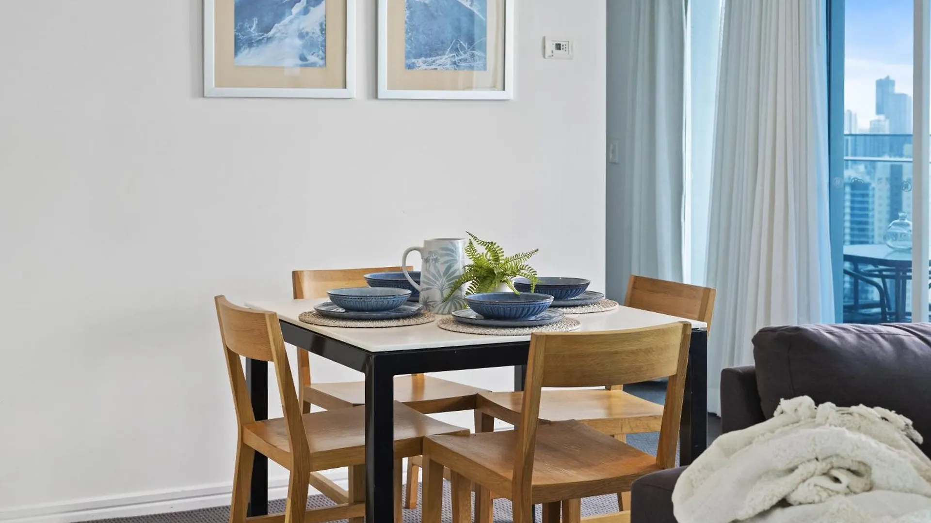 H Residences - Qstay Apartment *