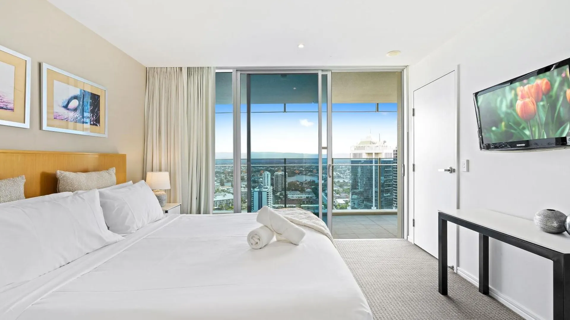 Apartment H Residences - Qstay *