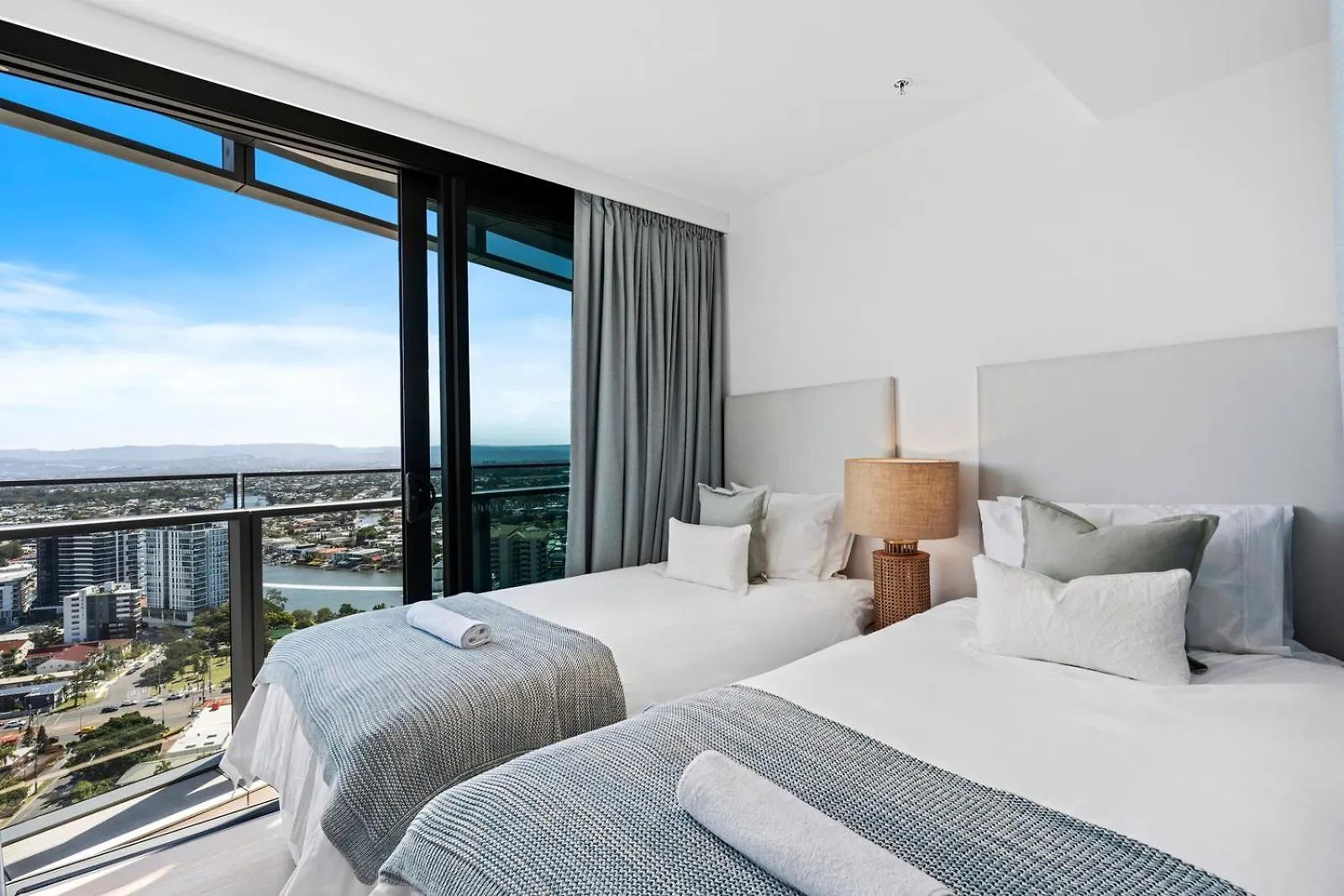Jewel Beachfront Residences Guldkusten