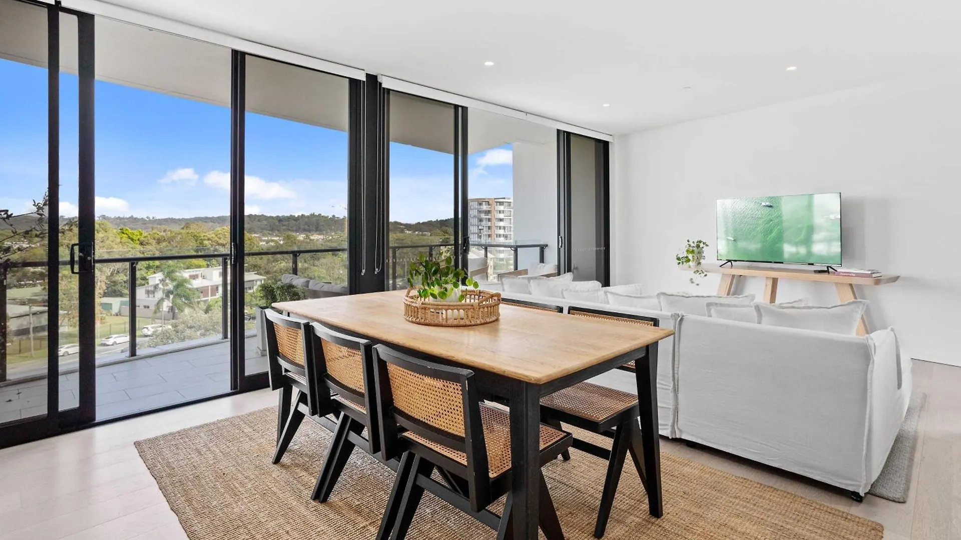 Palm Luxury With Hinterland Views Apartment *