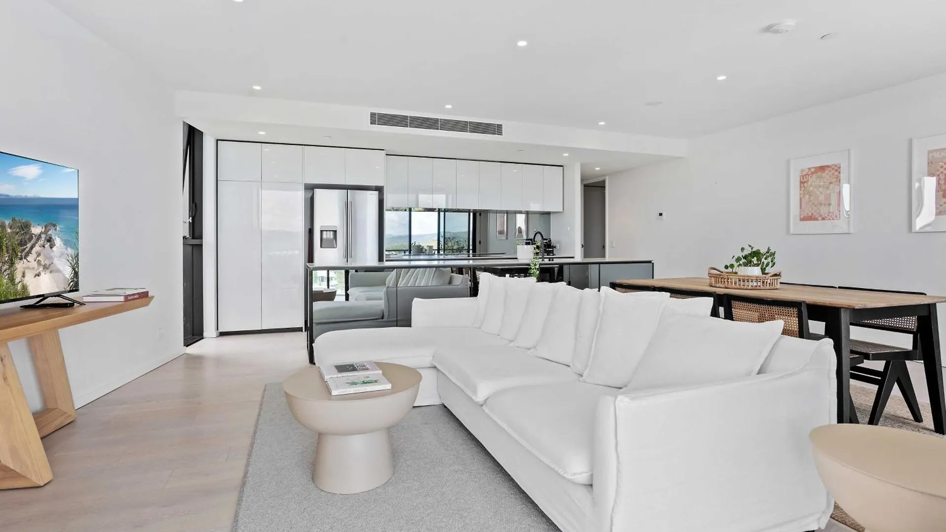 Palm Luxury With Hinterland Views Apartment Gold Coast