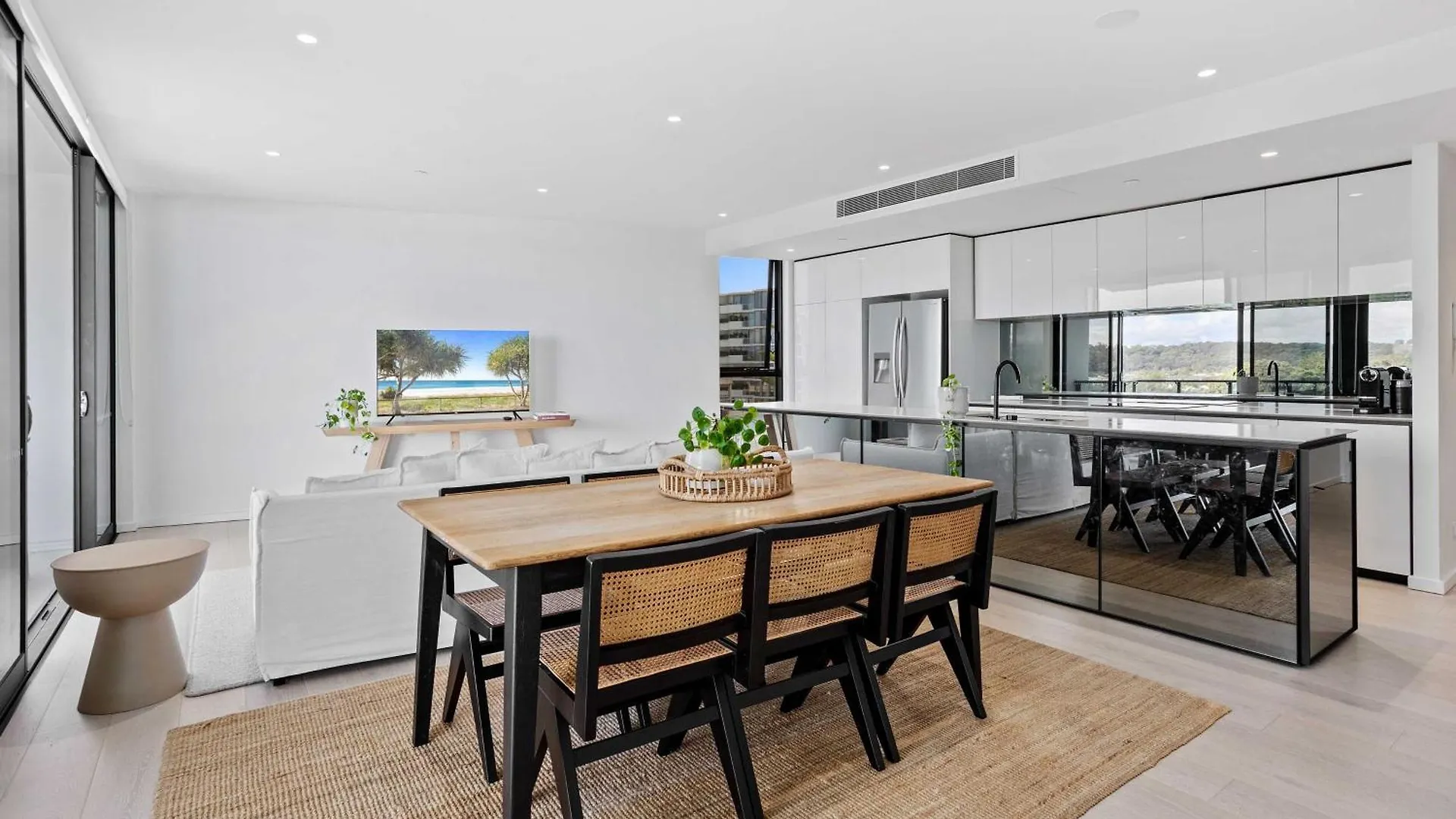 Apartment Palm Luxury With Hinterland Views *