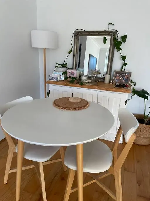 Sunny Beachside Escape 2br Walk To Palm * Guldkusten