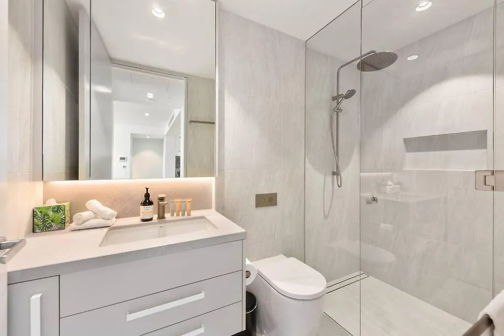 Luxurious 2br 2ba Oceanfront Kirra