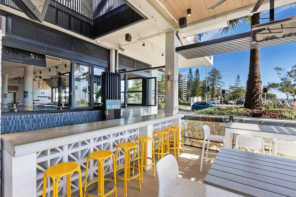 Luxurious 2br 2ba Oceanfront Kirra Apartment *