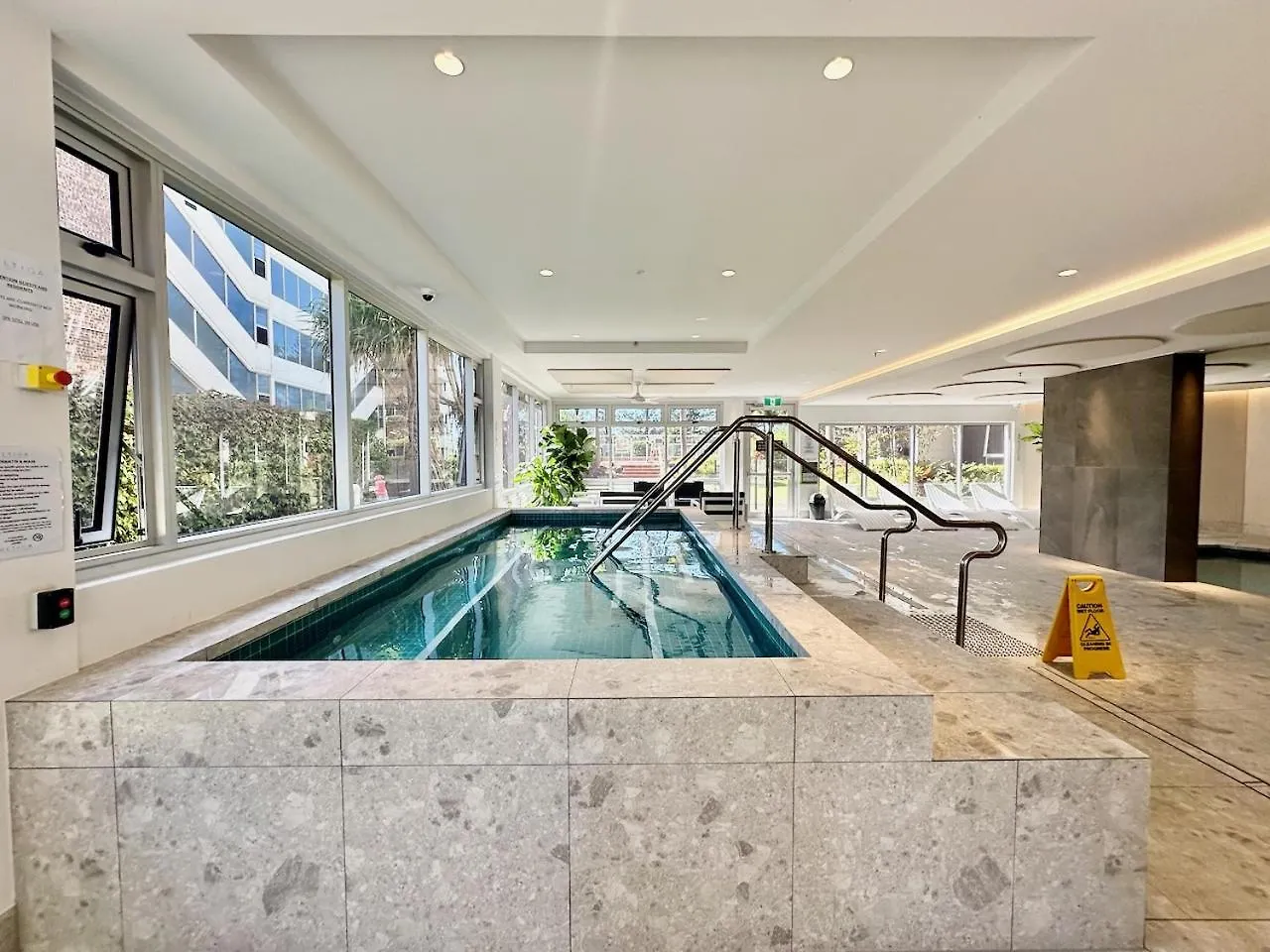 Haven, 28th Floor Ocean Views Apartment *