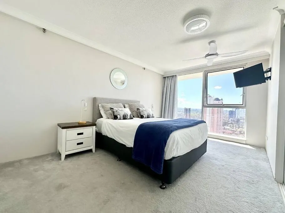 Haven, 28th Floor Ocean Views Gold Coast