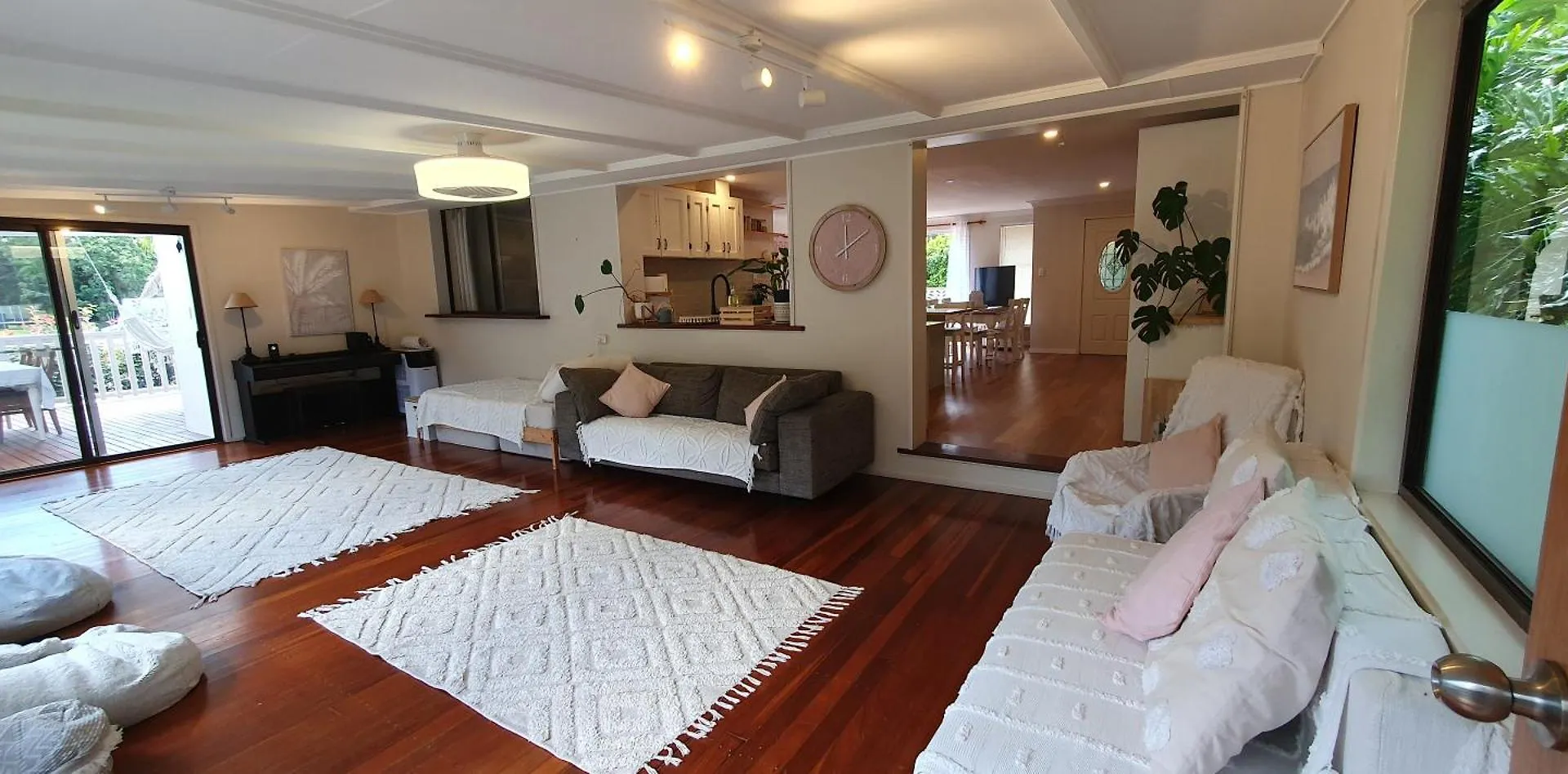 Family Retreat, 1 And Half Kms, Shops, Full * Gold Coast