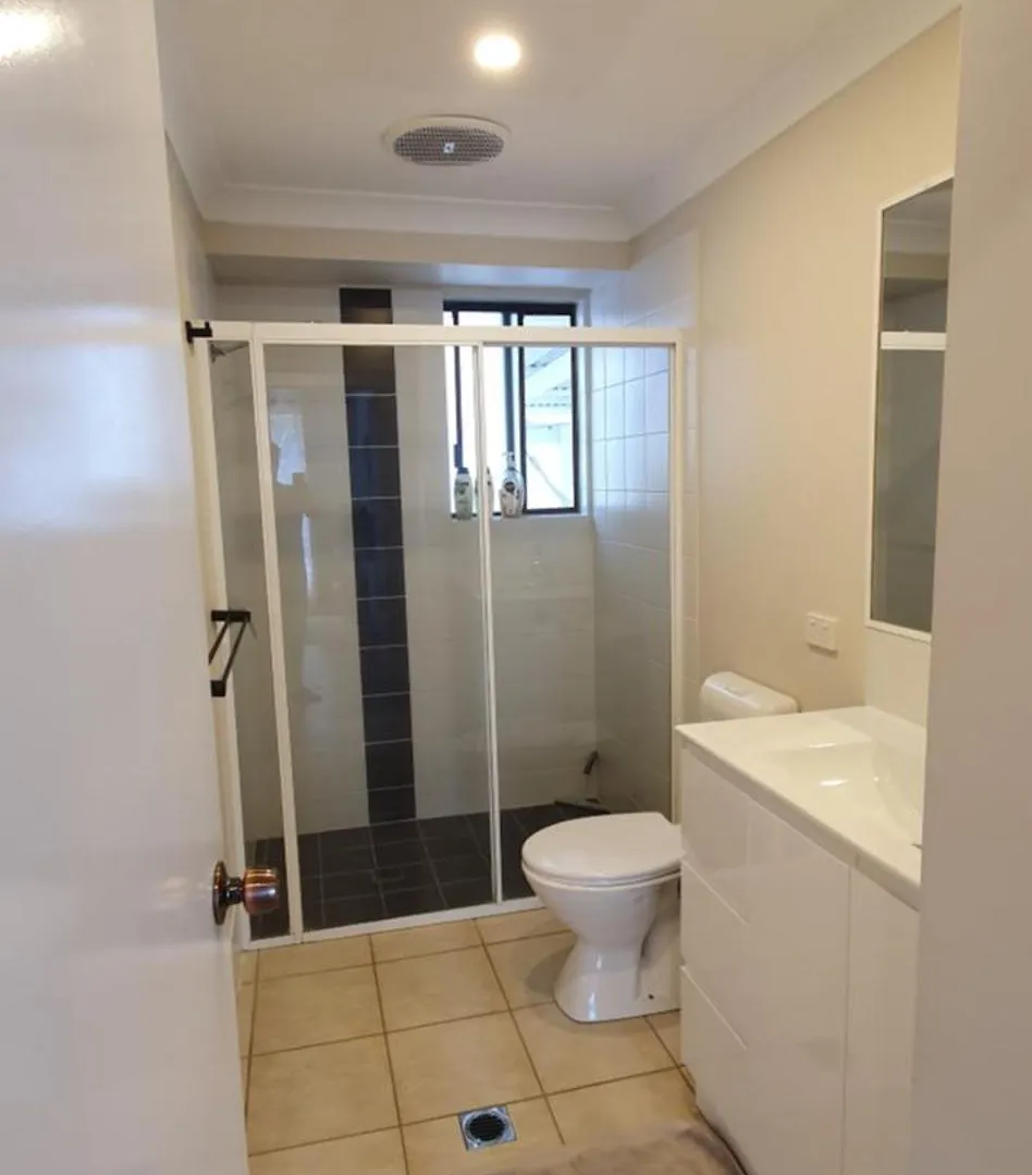 Family Retreat, 1 And Half Kms, Shops, Full * Gold Coast