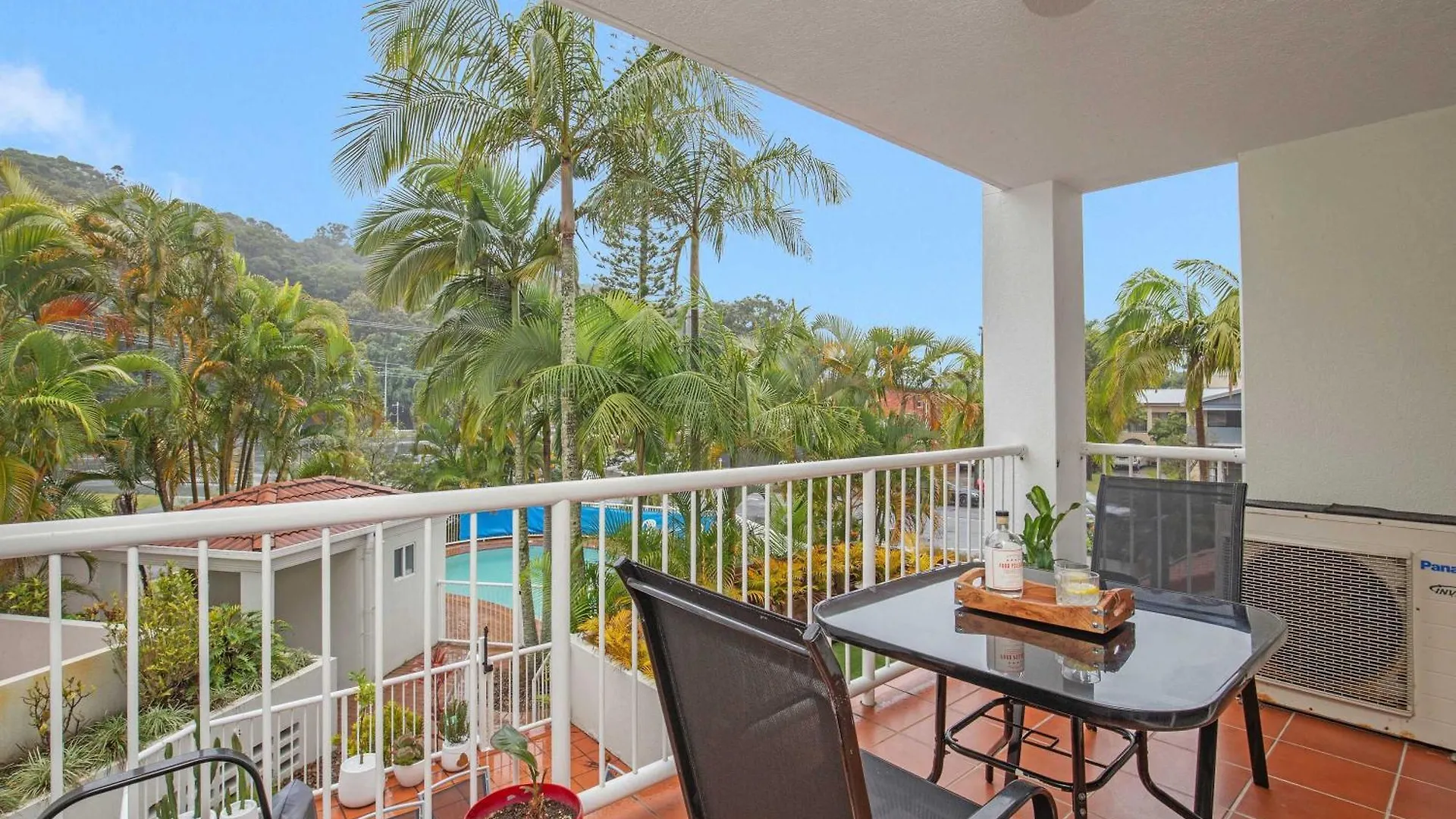 Burleigh Heads Koala Park Pool & Parking Apartmán