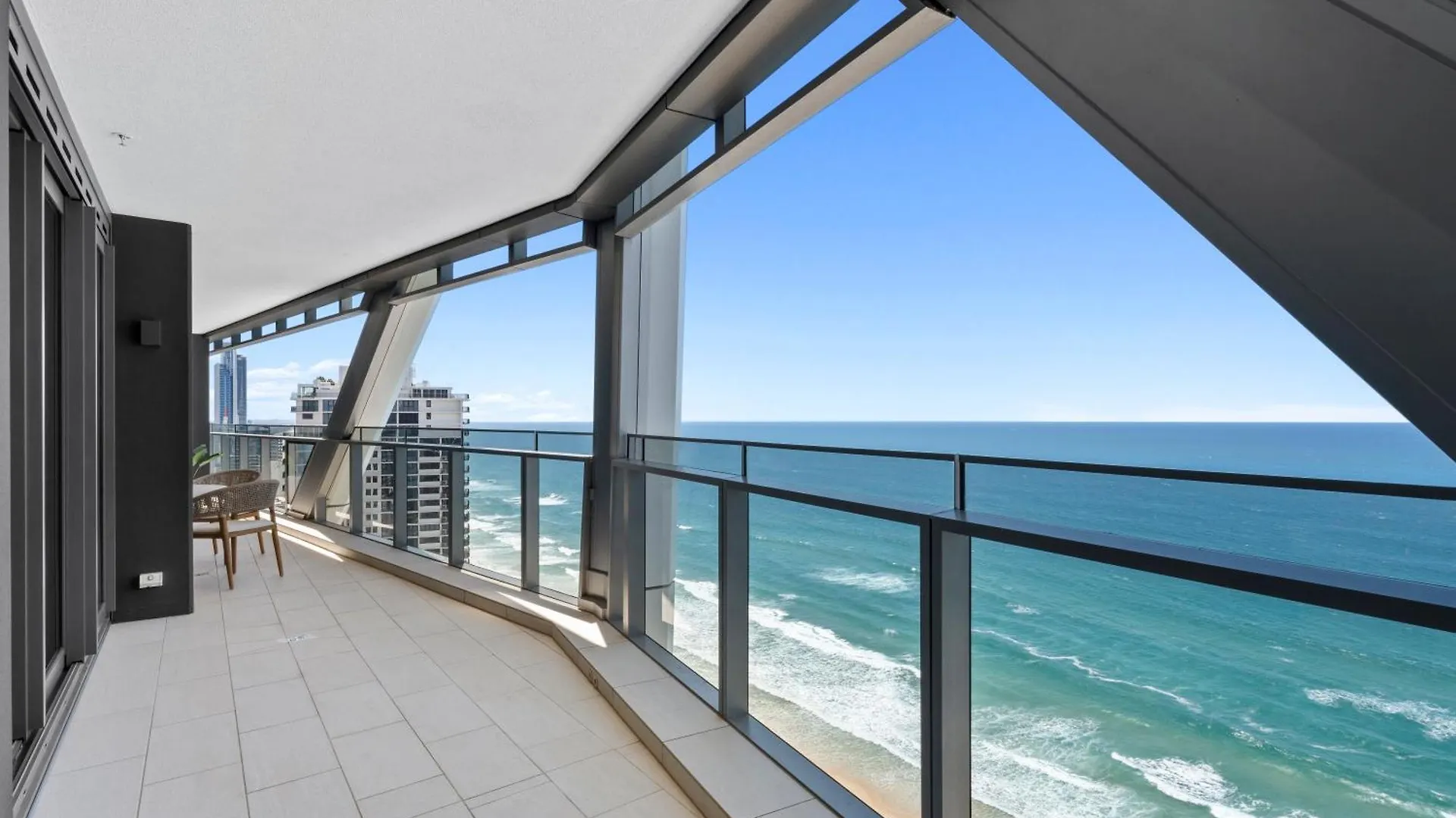 Jewel Beachfront Residences *