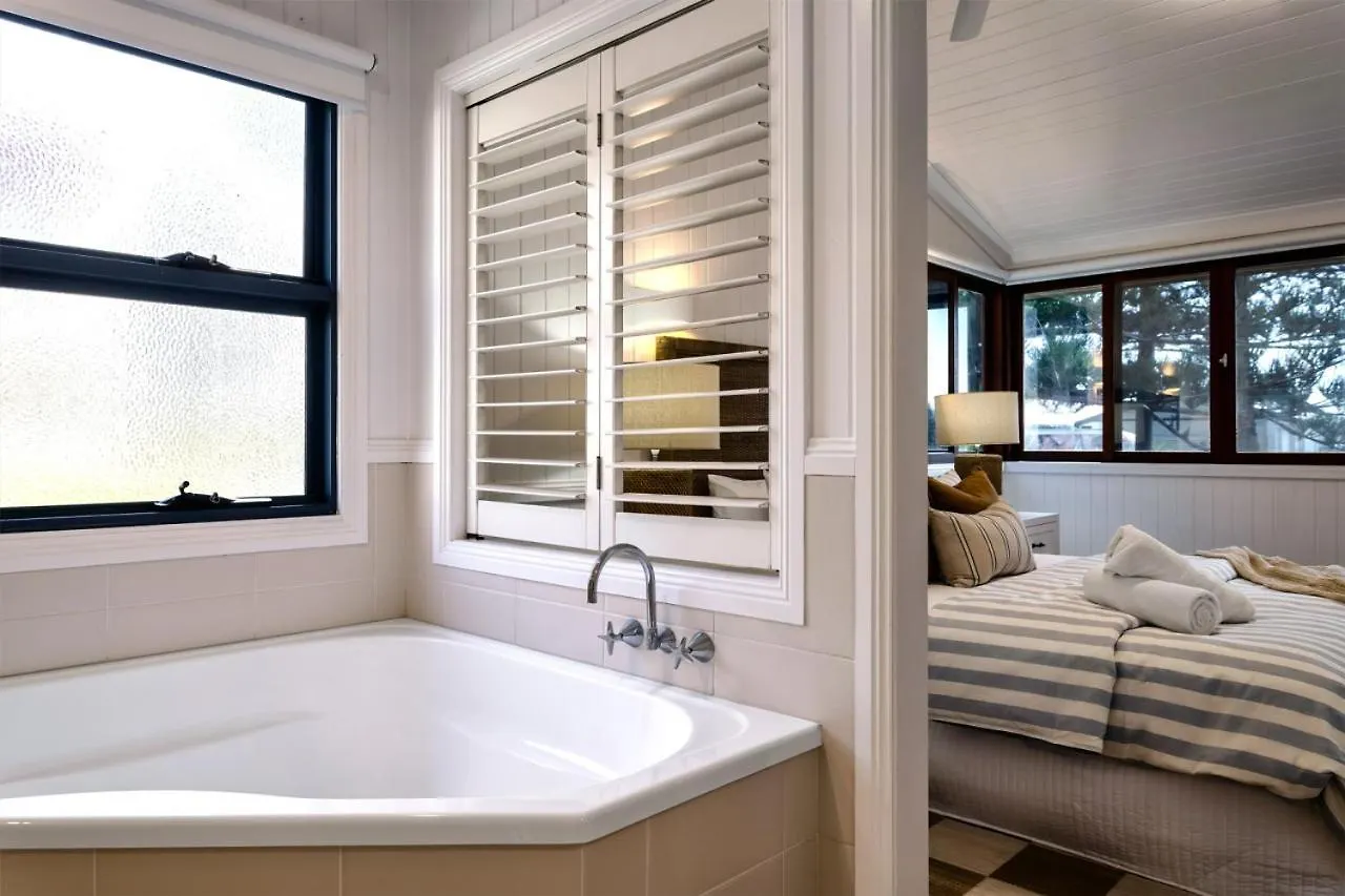 Bilinga Beachfront House