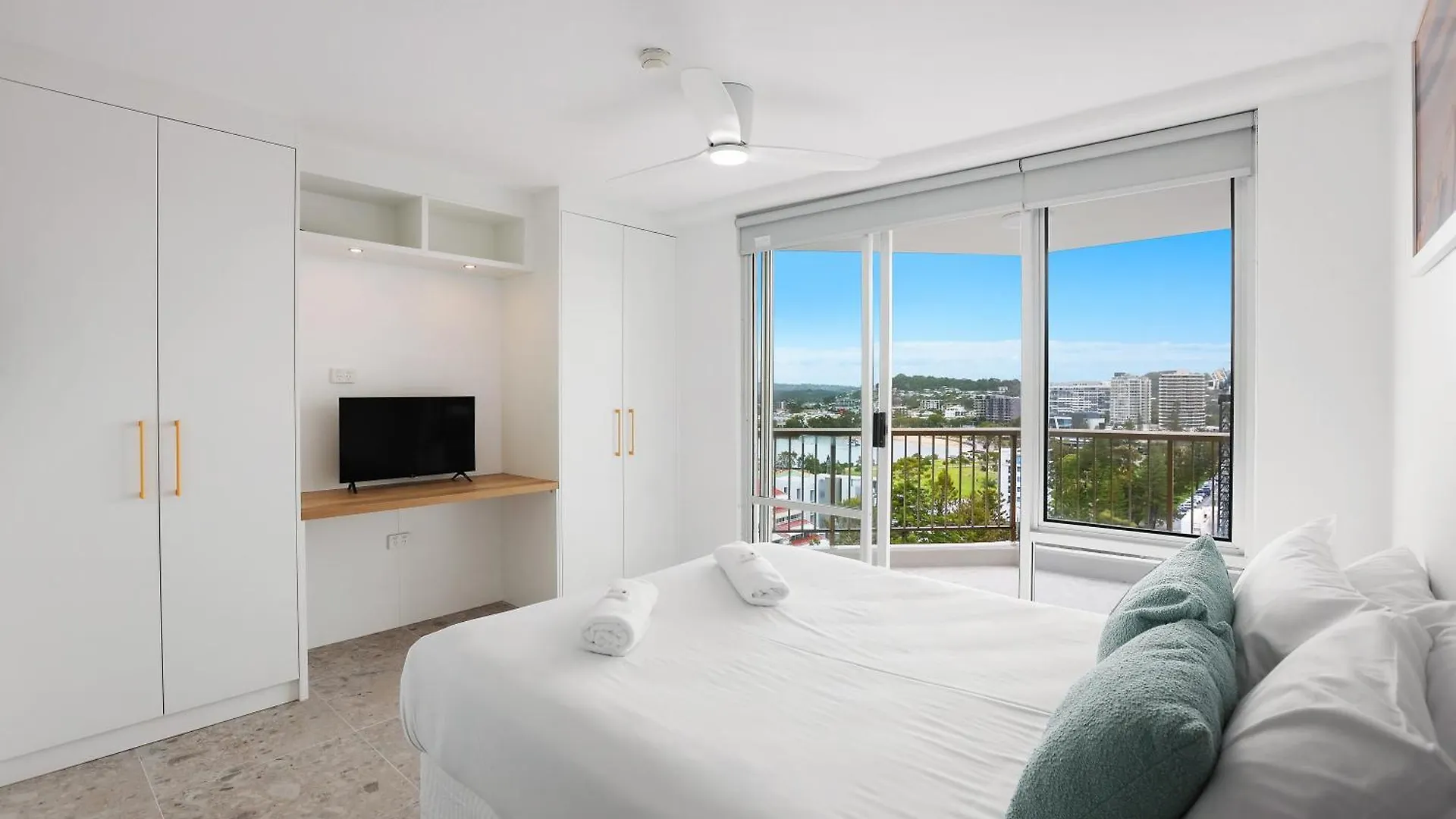 Aparthotel Rainbow Commodore Coolangatta Gold Coast
