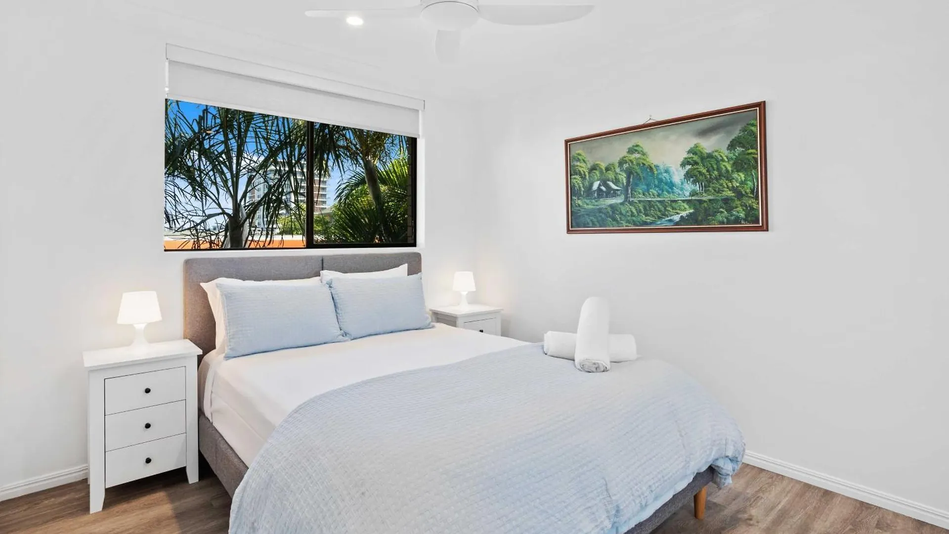 Beachside Palm Luxury - 2 Bedroom Διαμέρισμα