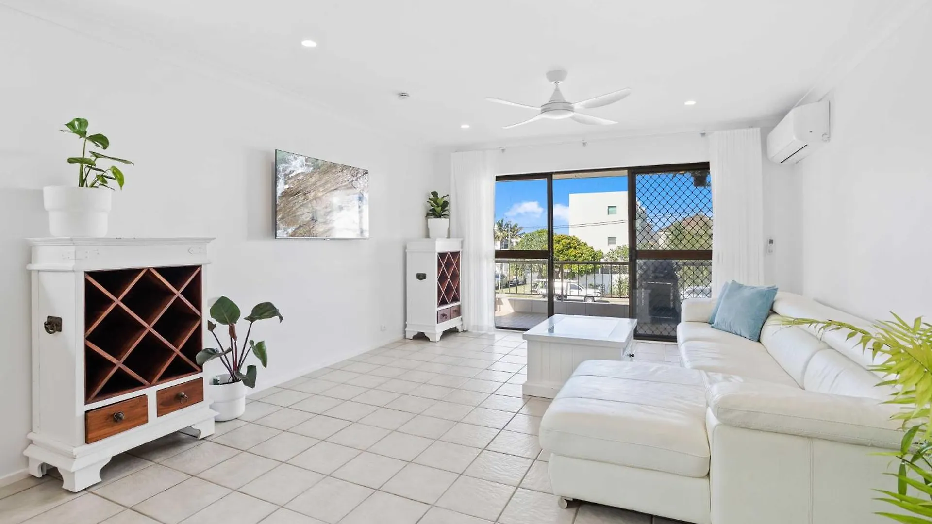 Διαμέρισμα Beachside Palm Luxury - 2 Bedroom *