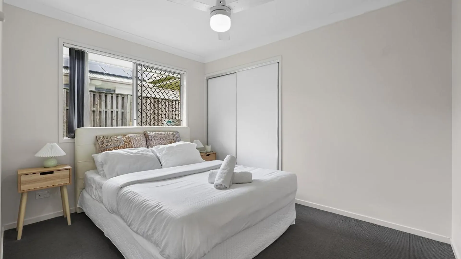 Apartment Comfy 5bdr 2bth *