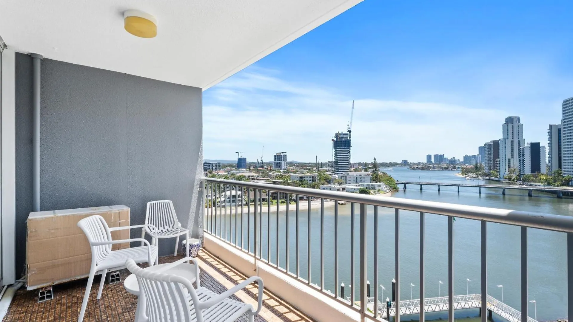 Moorings - Hr Surfers Paradise Apartment
