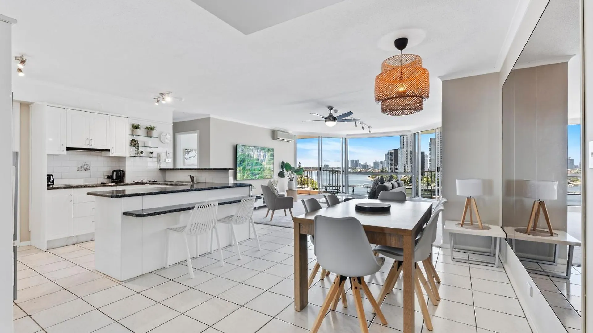 Apartment Moorings - Hr Surfers Paradise *