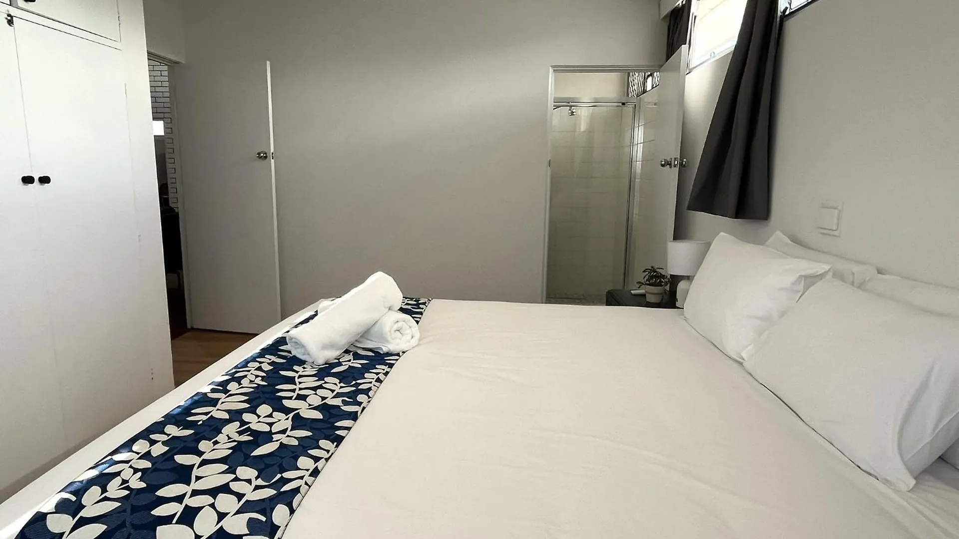 Browns Broadbeach Motel Gold Coast