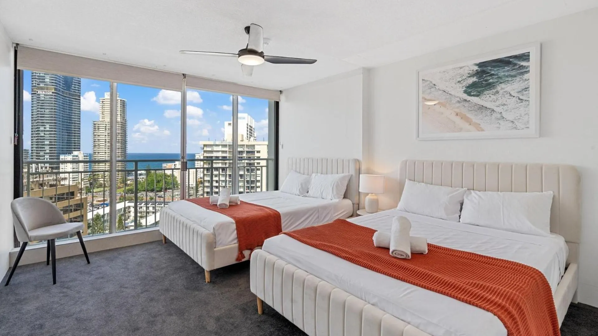 Ocean View Lux Retreat Apartment