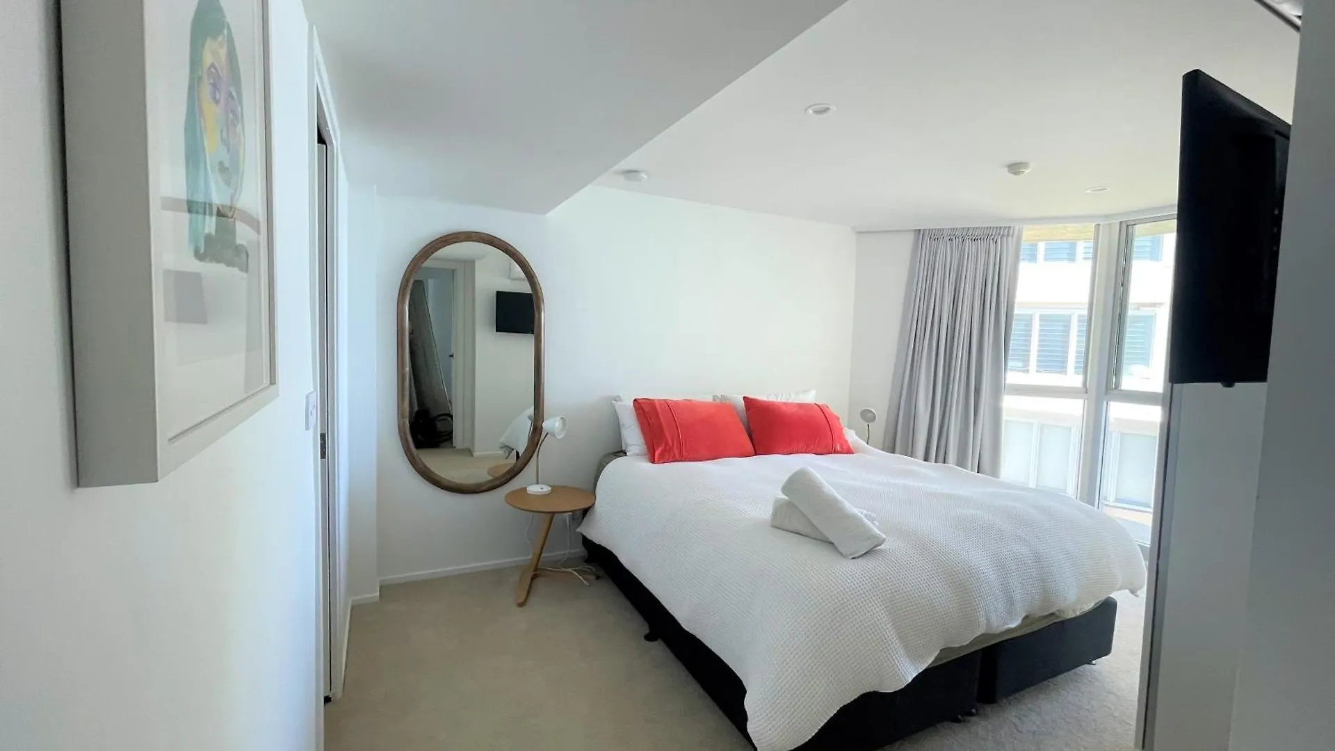Foreshore Beachfront 3*